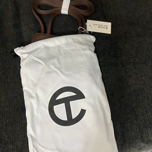 🙈Telfar Small Shopping Bag - Chocolate🦒 - Picture 3 of 6